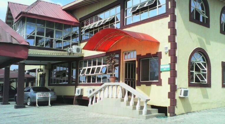 Infinity Hotels And Suites