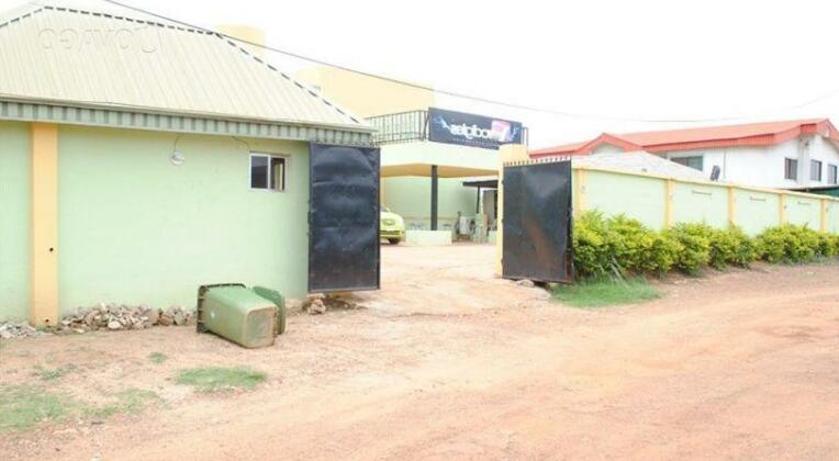 Prodigies Lounge & Guest House - Photo2