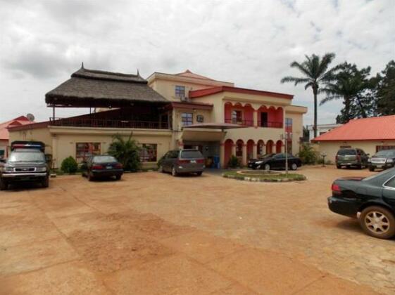 Comet Hotels and Conference Center - Photo2