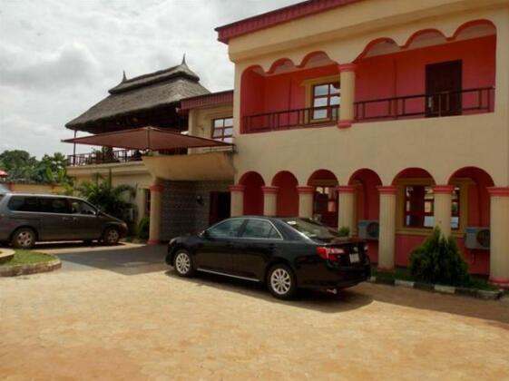 Comet Hotels and Conference Center - Photo3