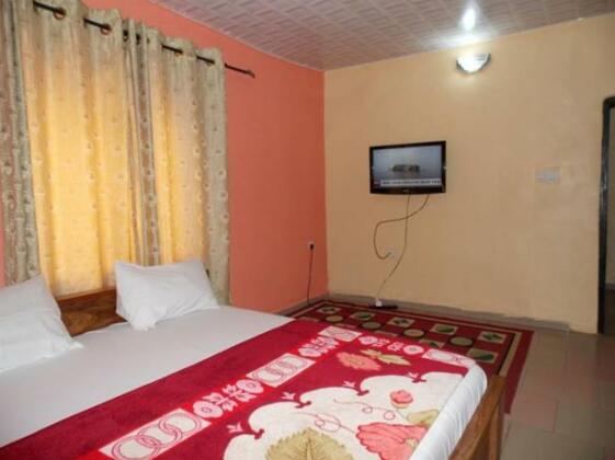 Comet Hotels and Conference Center - Photo5