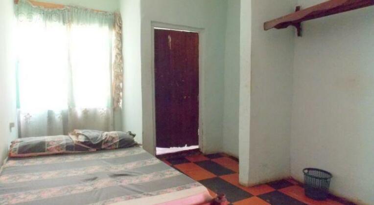 Deluxe Hotels - Photo5