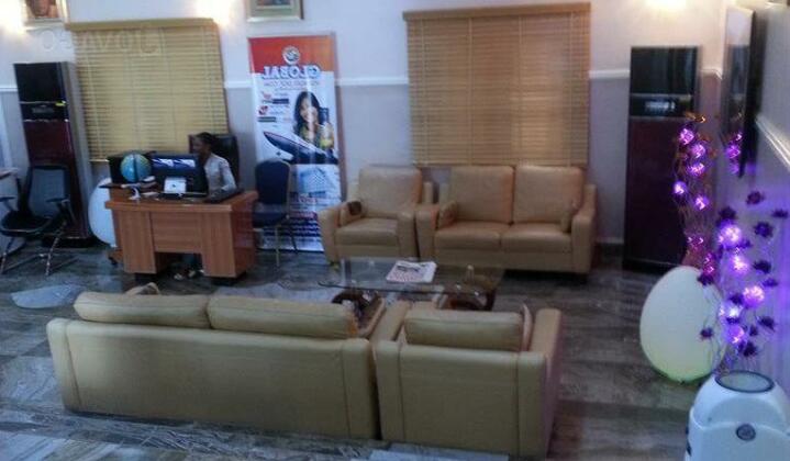 Haven Suites - Photo3