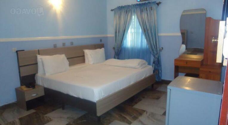 Haven Suites - Photo4