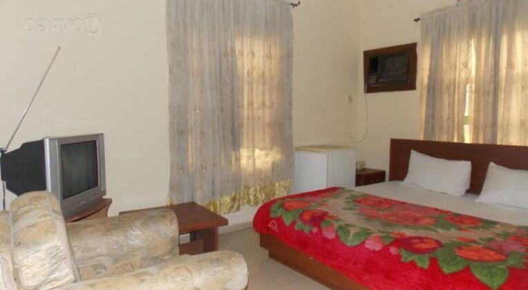 Optimum Hotels Limited - Photo2
