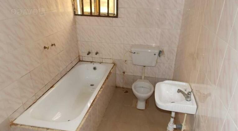 Robinson Suites & Hotel - Photo3