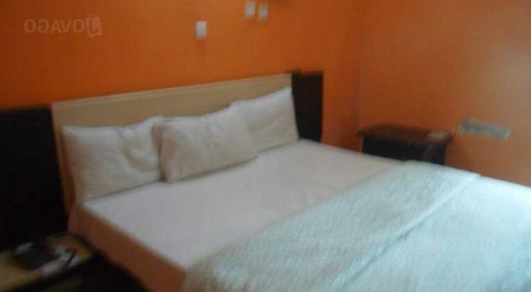 Spring Water Hotel - Photo4