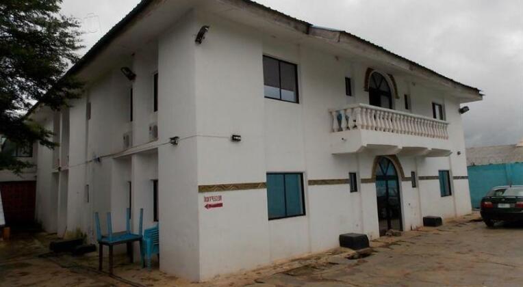 Ajaba A-Z Charley's Hotel