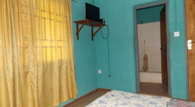 Ajaba A-Z Charley's Hotel - Photo4