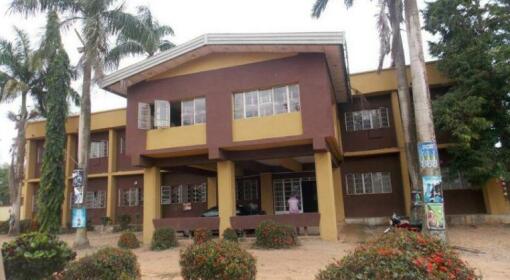 Bolan Suite & Garden