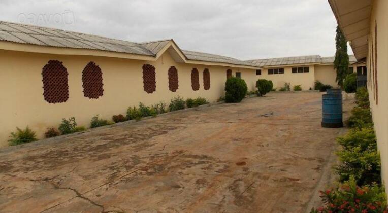 Shiata Guest House Oyo State - Photo2