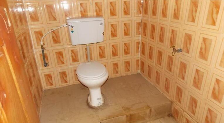 The Corner Stone Hotel - Photo5