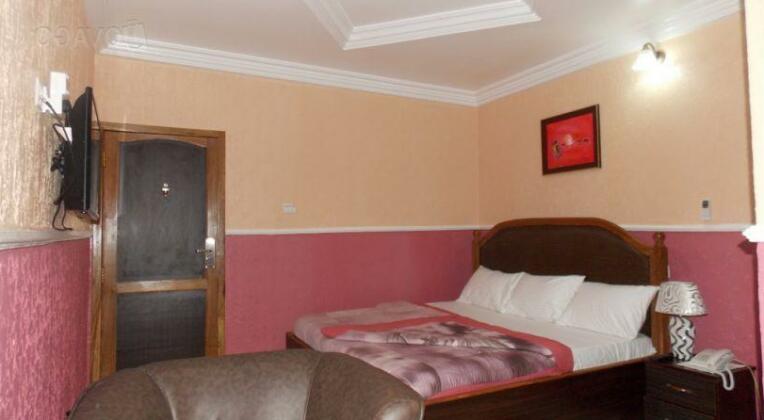 Chrisolik Hotel Limited - Photo2