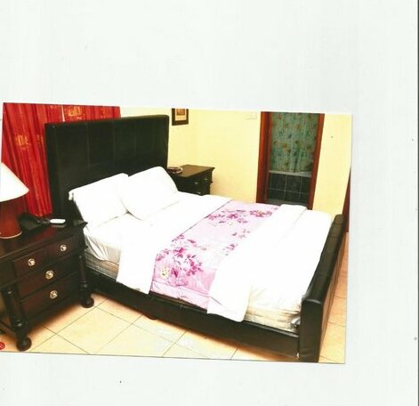 Christine Apartment Hotel Ltd - Photo5