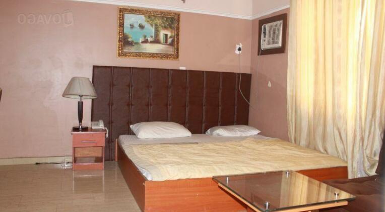 Dos Royal Hotel - Photo4