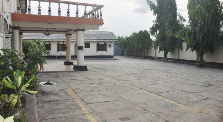 Nima Suites - Photo2