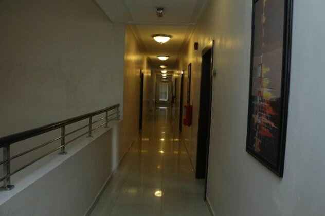 Olive Branch Hotel - Photo2