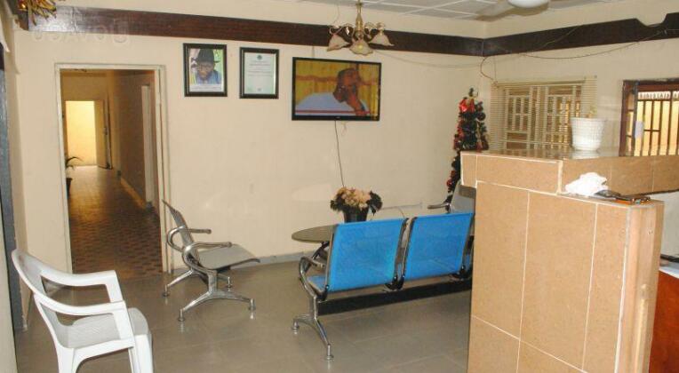 Opami Suites - Photo2