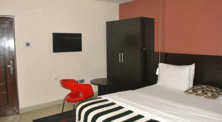 Palm Spring Suites - Photo5