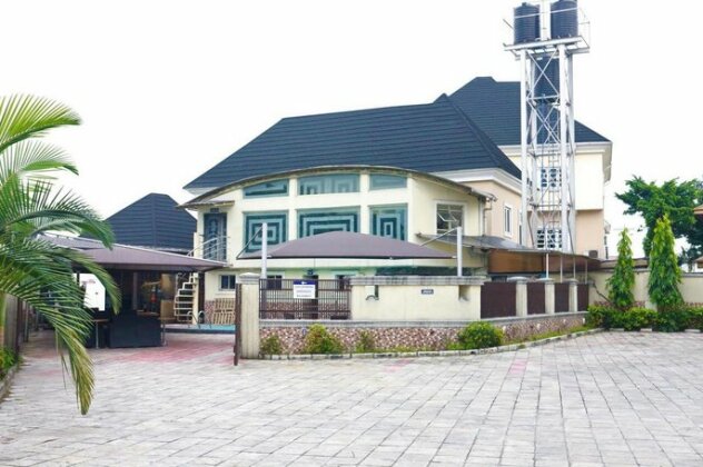 Royal Charlin Hotel and Suites - Photo3