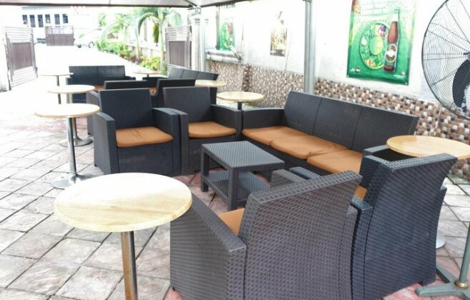Royal Charlin Hotel and Suites - Photo4