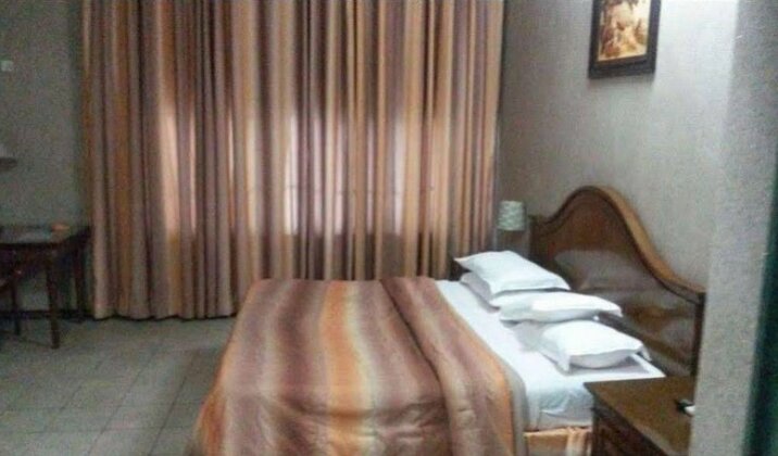 Starking Suites - Photo2