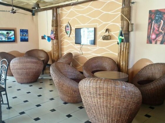The Dons Suite Hotel - Photo4