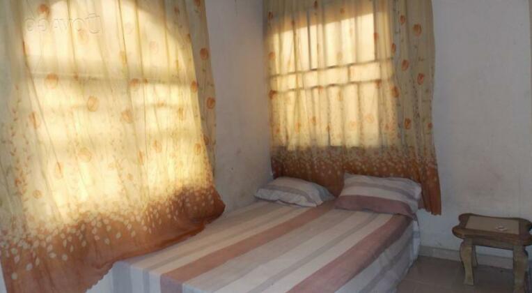Bur-tec Lodge - Photo2
