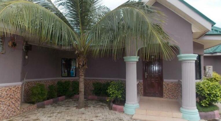 Dove City Suites - Photo3