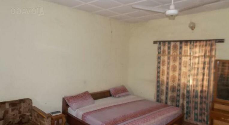 Eneme Guest Inn - Photo4