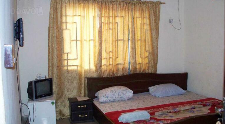 Alexgrace Hotel Annex - Photo4