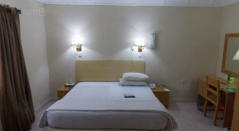 EEMJM Hotels and Suites Limited - Photo3