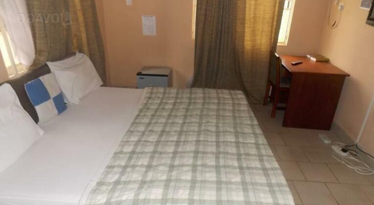 Sphinx Hotel - Photo2