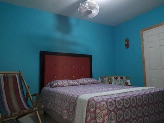 Hostal feel at home - Photo5
