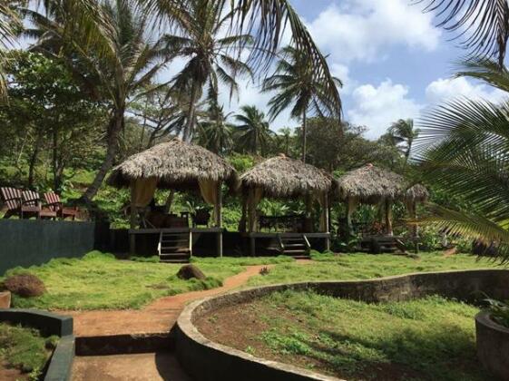 Sea Star Spa & Cabanas - Photo4