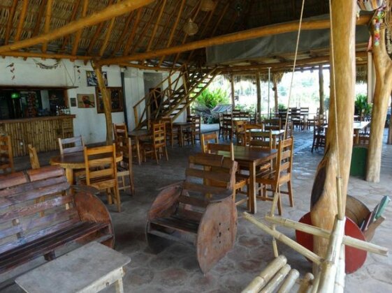 Badaboom Hostal & Surf - Photo2