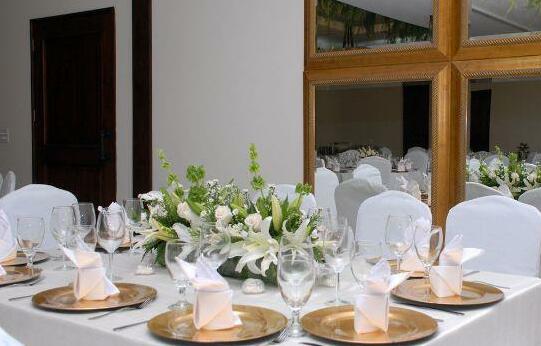Hotel Los Portales El Cubano - Photo4
