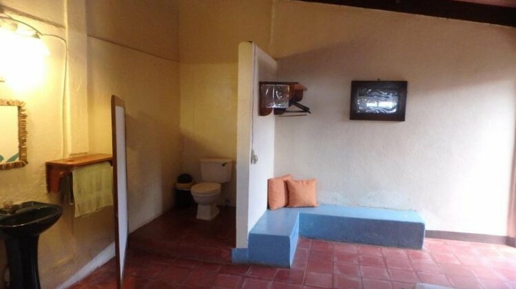 The Lazy Turtle Hotel and Restaurant - Photo3