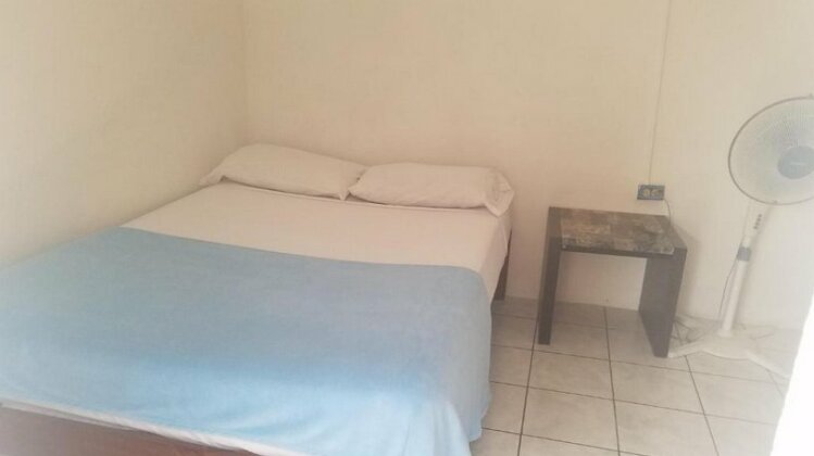 Luna International Hostel - Photo3