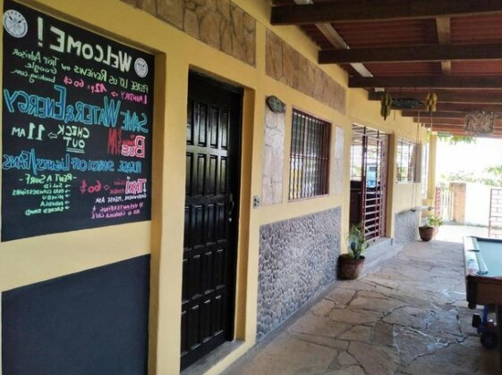 Bananoz Surfhouse - Photo4