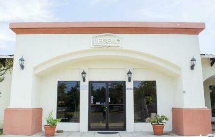 Farallones Hotel
