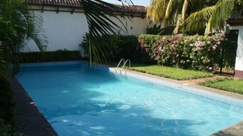 Hotel Cacique Adiact