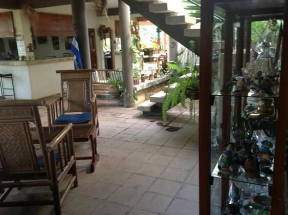 Lady M Club Hotel - Photo3
