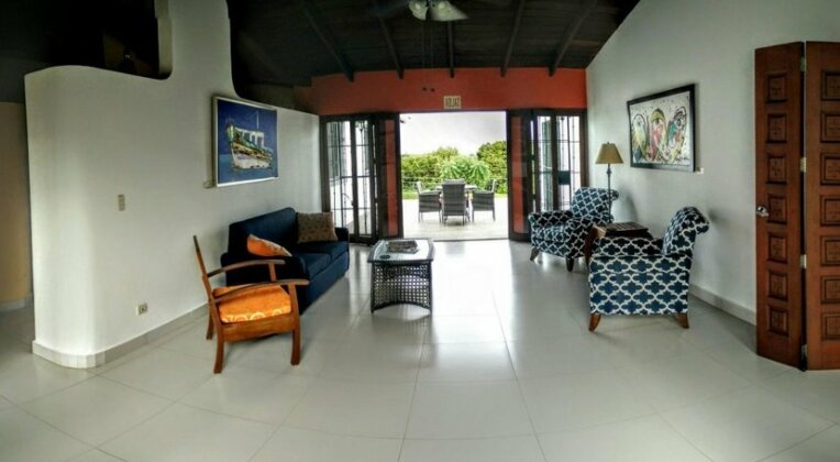 El Mirador Suites and Lounge - Photo2