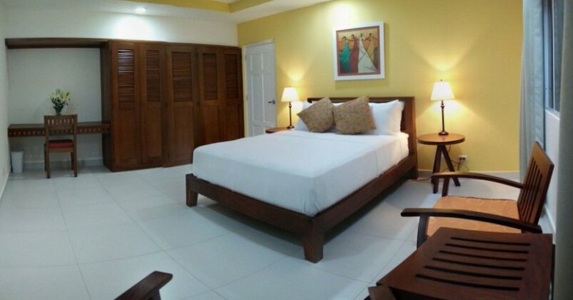 El Mirador Suites and Lounge - Photo5