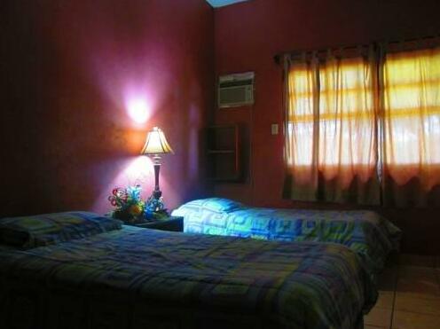 Hostel Casa El Roble - Photo3