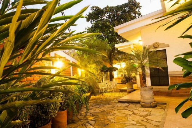 Hotel El Almendro Managua - Photo2