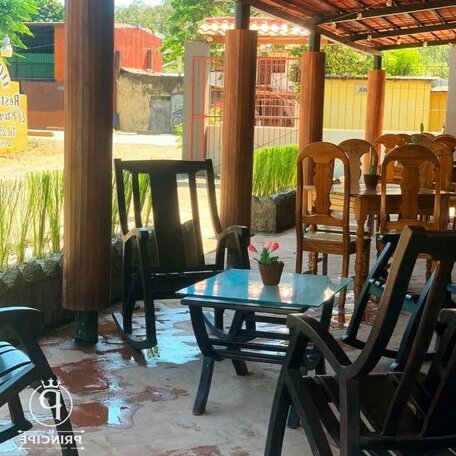Hotel Restaurante El Principe - Photo4