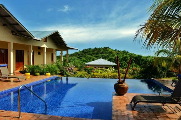 Soma Surf Resort - Photo2
