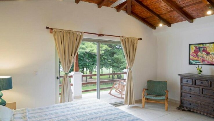 Town House 6 - Photo5